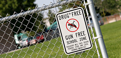 drug free gun free school zone sign